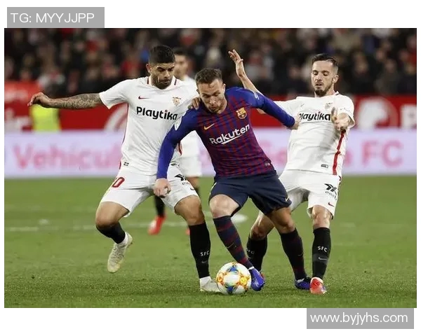 塞维利亚爆冷击败马竞，前锋火力全开助球队取得胜利