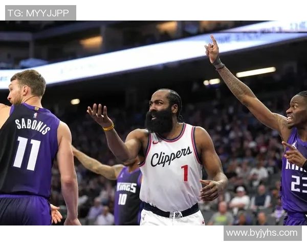 快船主帅透露战术变化，力保季后赛席位